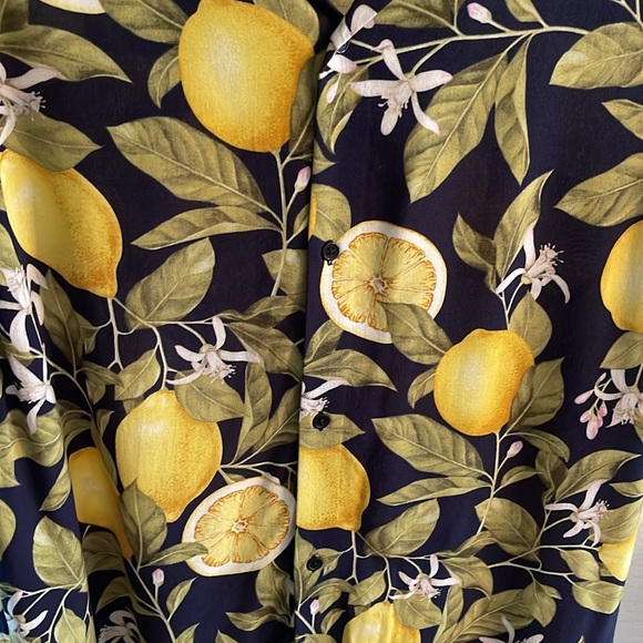 H&M button down - Picture 3 of 4